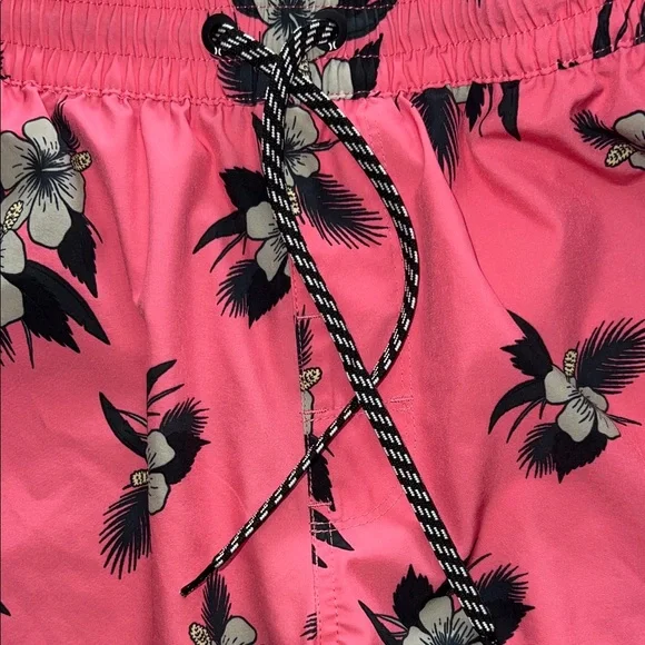 Hurley Men’s Swim Trunks Large - Picture 5 of 9